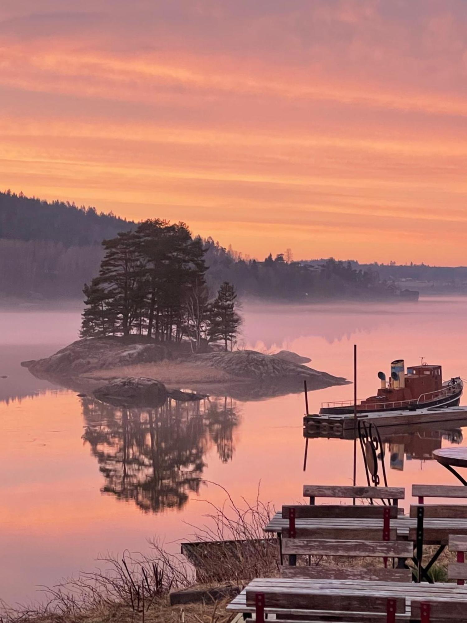 Hyttelaven Pa Furuholmen Sarpsborg Exterior photo